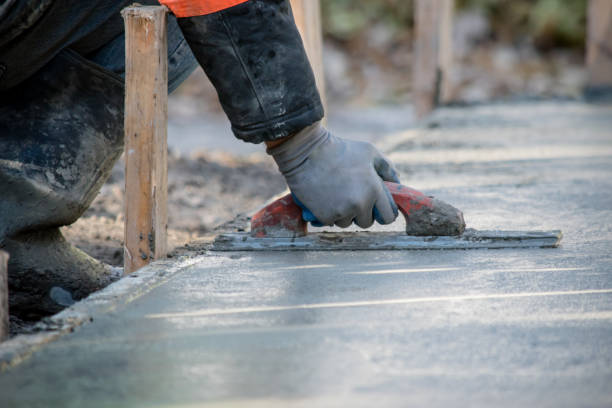Best Concrete Sidewalk Installation in Red Corral, CA